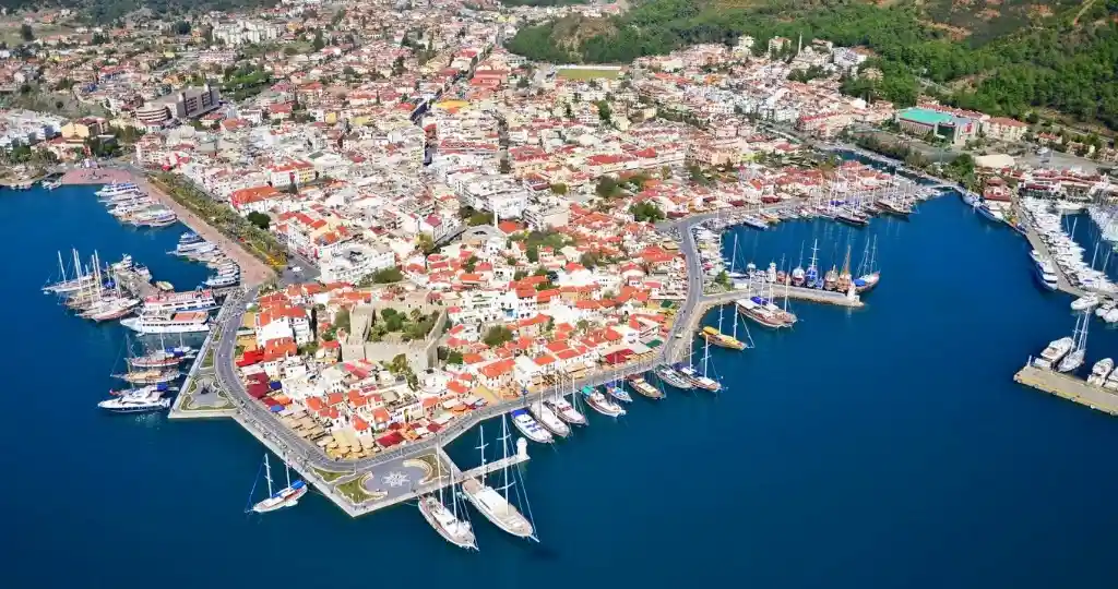 Yücel Körfez Evleri yakınında gezilecek yerler - Marmaris Marina
